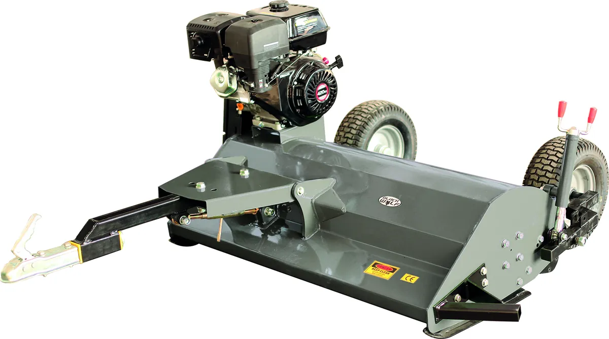 FIELD 120 slaghakke med 15 hk Loncin-motor